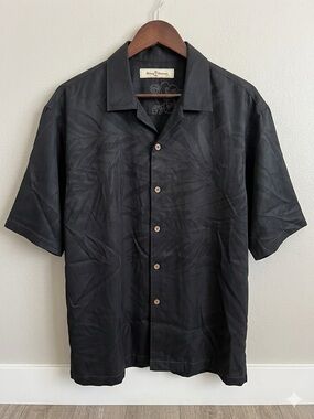 EUC Tommy Bahama 100% Silk Black Floral Jacquard Camp Shirt - XL